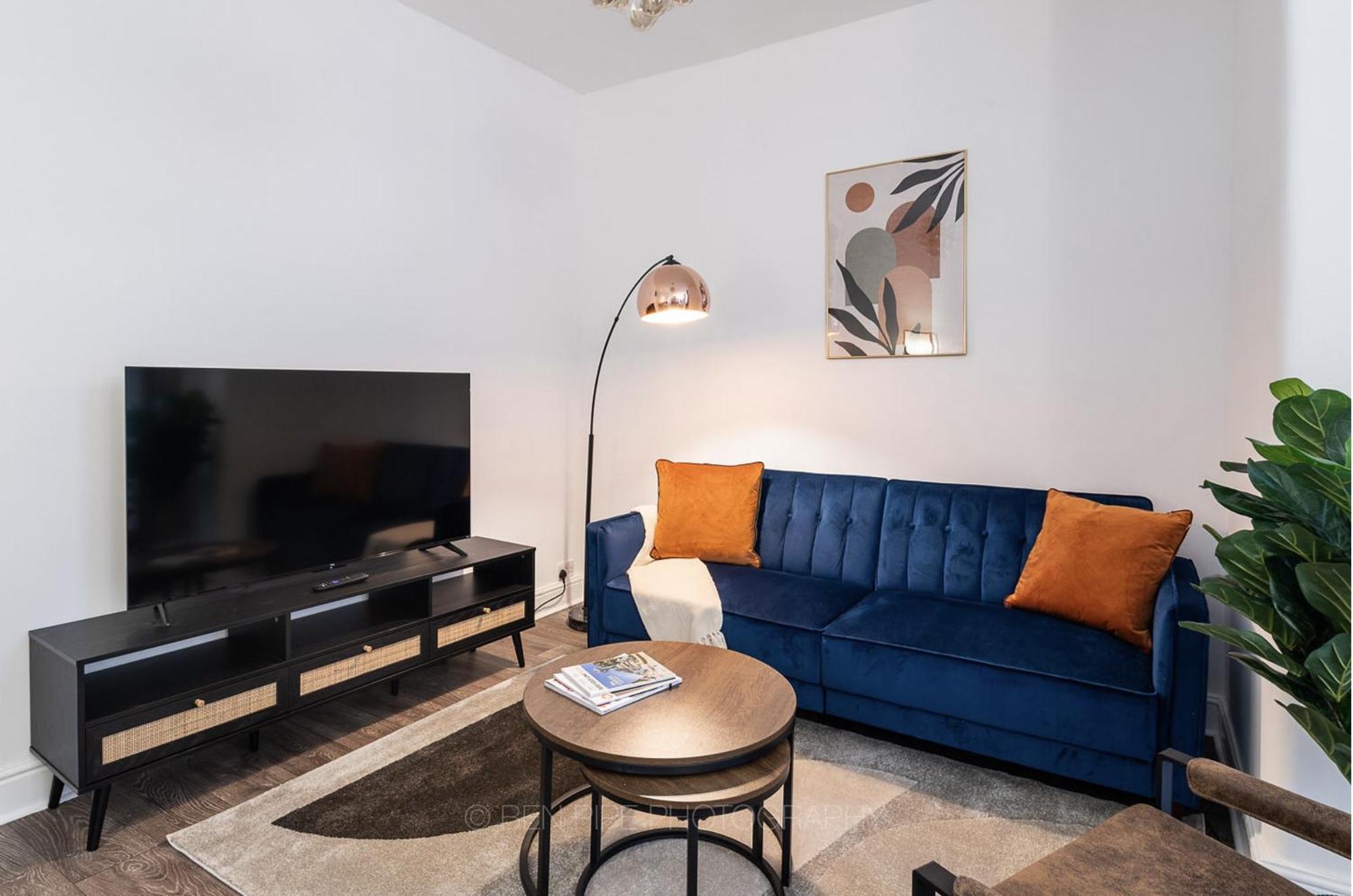 Kensington & Chelsea Oasis With Patio London